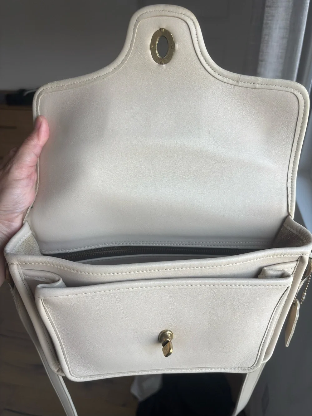 Vintage Coach Kent bag purse in bone